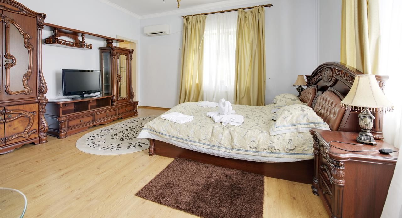 Отель Мини-отель Жемчужина Одесса