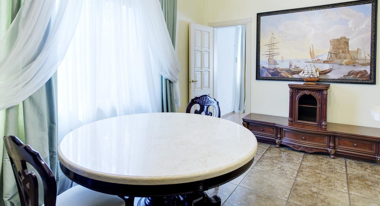 Отель Мини-отель Жемчужина Одесса