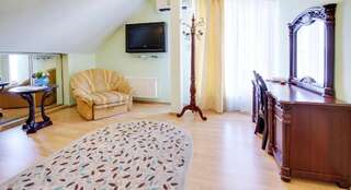 Отель Мини-отель Жемчужина Одесса Улучшенный двухместный номер с 1 кроватью-24